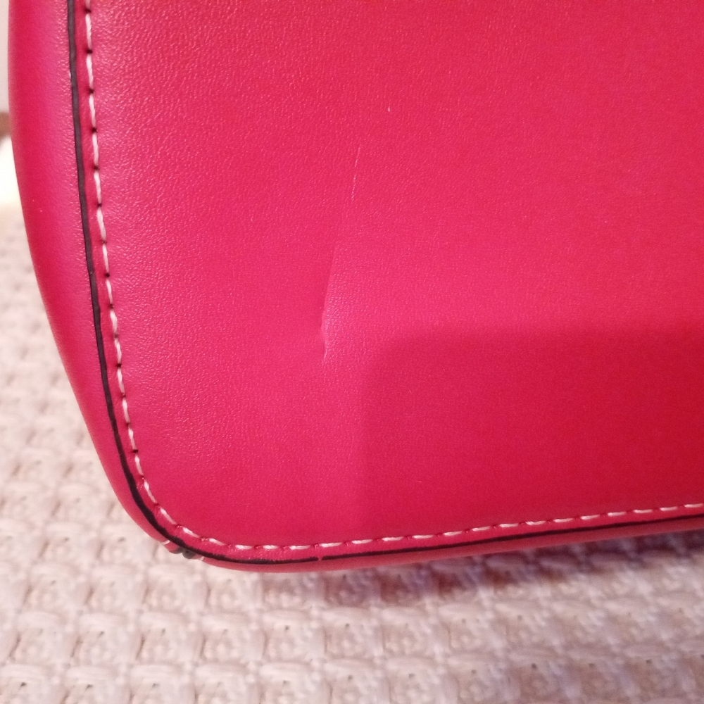 NWT London Fog Red Faux Leather Tote - Picture 7 of 7